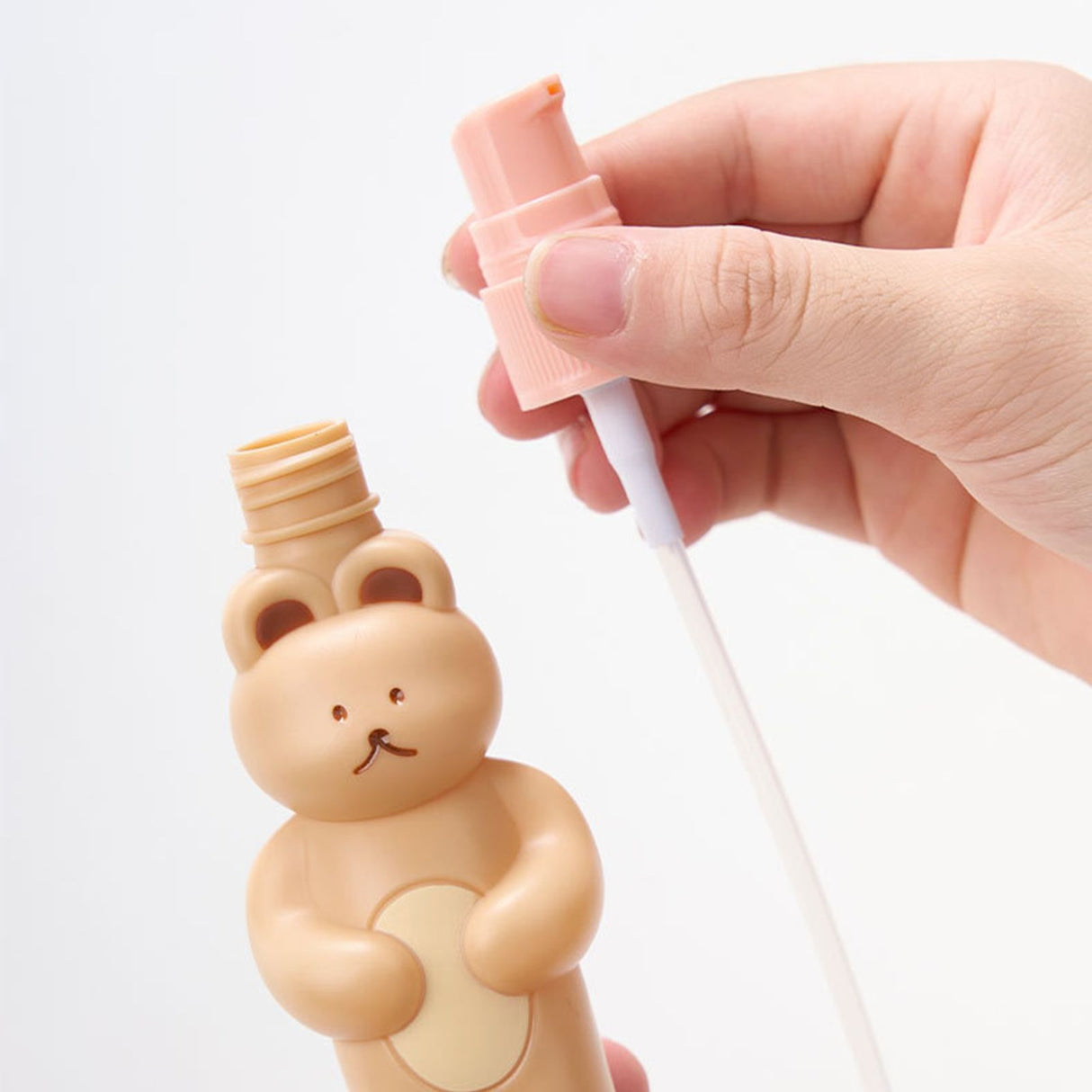Travel Bottles Kit Cute Bear Look Delicate Easy Press Empty Spray Bottle with Waterproof Storage Bag for Business Trips 2 Press Bottle 1 Spray Bottle Free Size