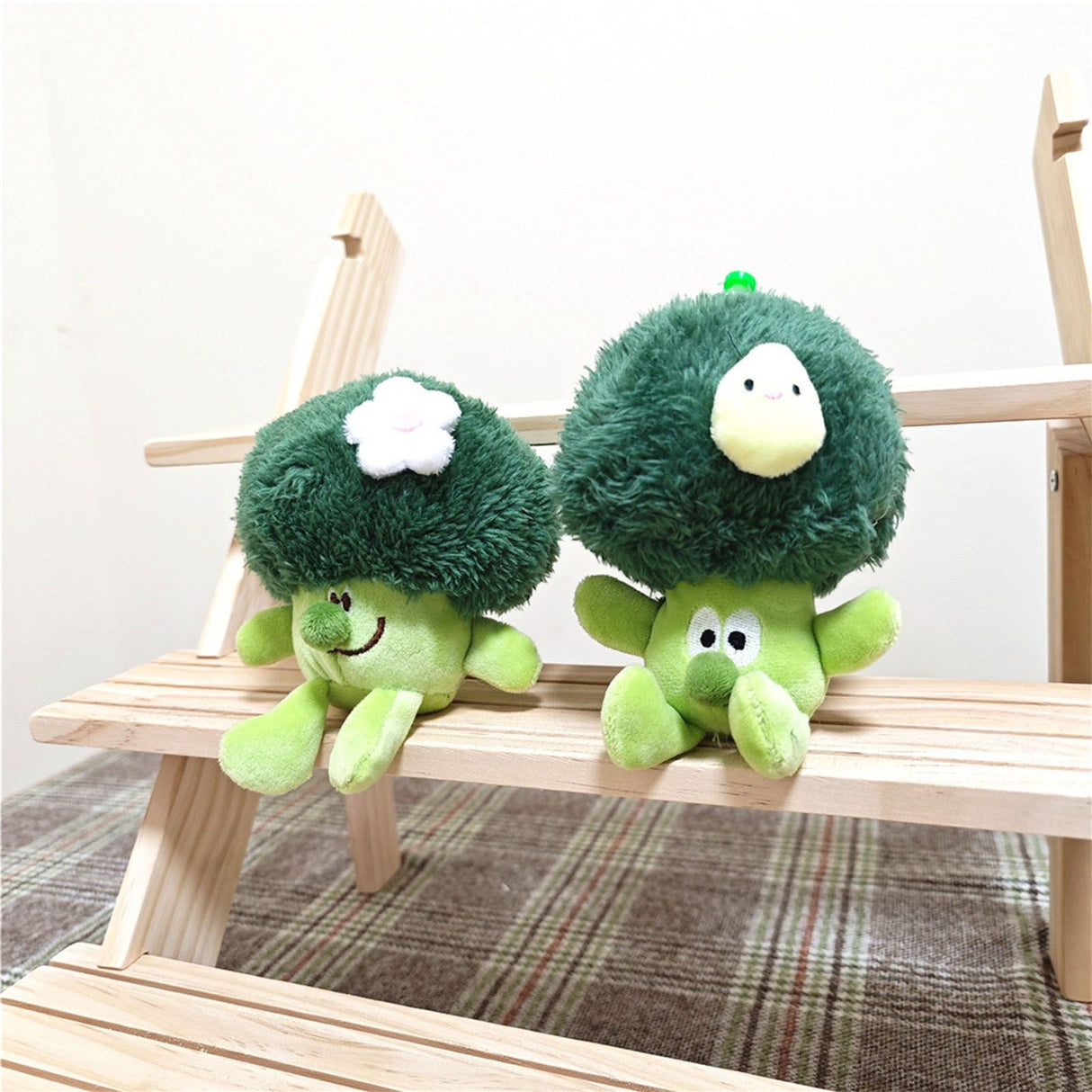 Plush Pendant Cute Broccoli Shape Stuffed Toy PP Cotton Vegetable Pendant for Keychain Keyring Bag Small