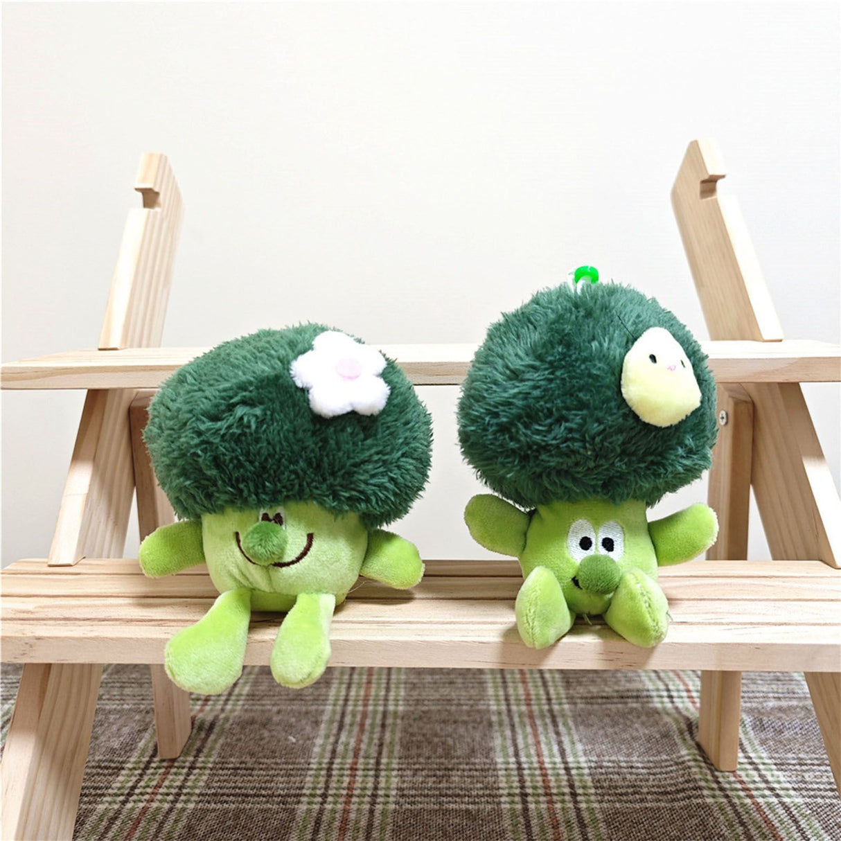 Plush Pendant Cute Broccoli Shape Stuffed Toy PP Cotton Vegetable Pendant for Keychain Keyring Bag Small
