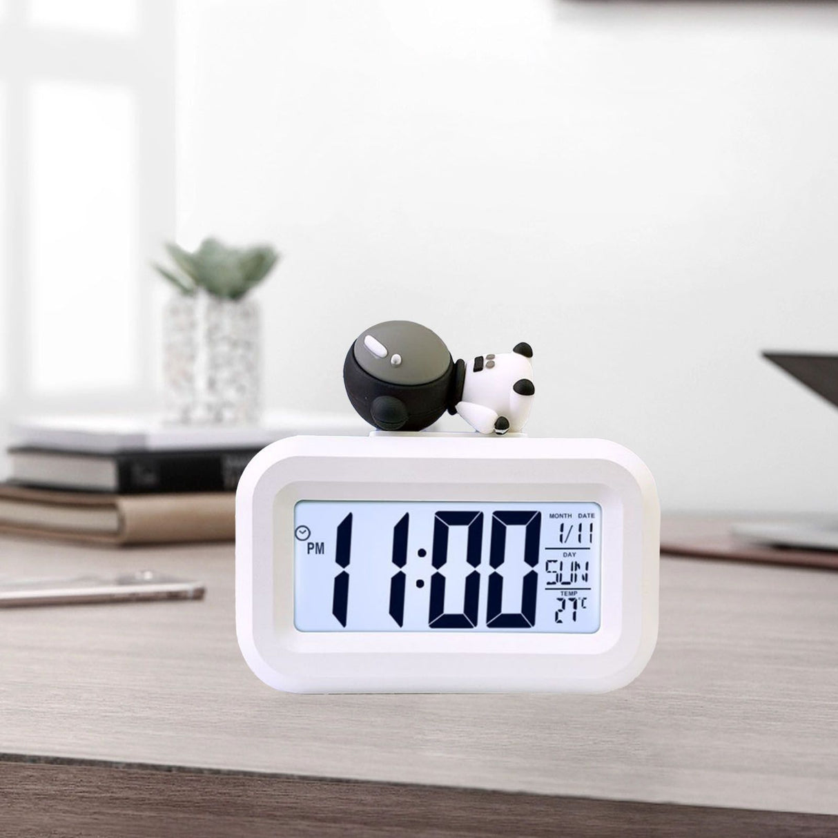 Electronic Clock Cute Cartoon LED Screen Desktop Electronic Alarm Data Time Calendar Temperature Clock Spaceman
