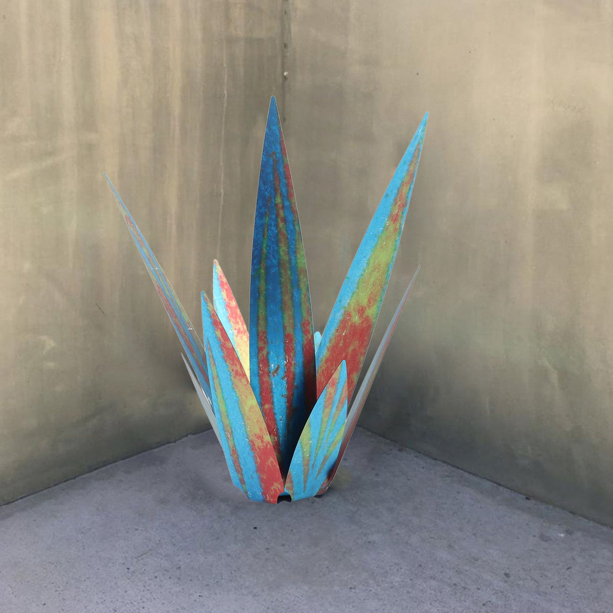 Tequila Sculpture Iron Plant Decor Metallic Luster Home Decoration for Patio Garden