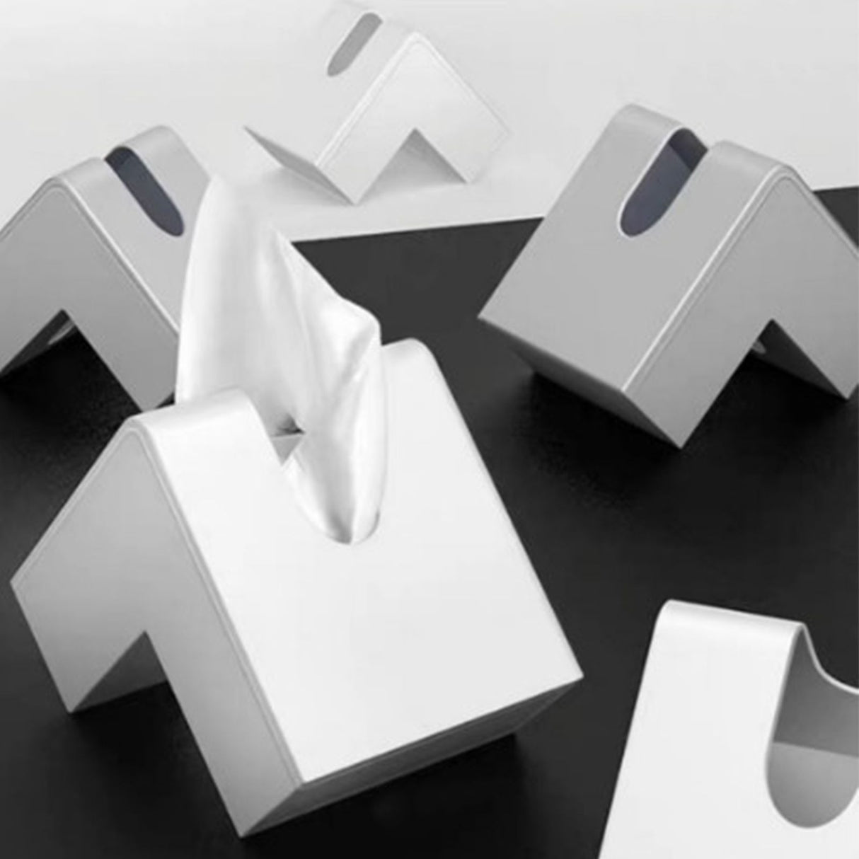 Nordic Style Plastic Tissue Box Holder Personality Simplicity Tissue Storage Box for Restaurant Living Room Desktop White
