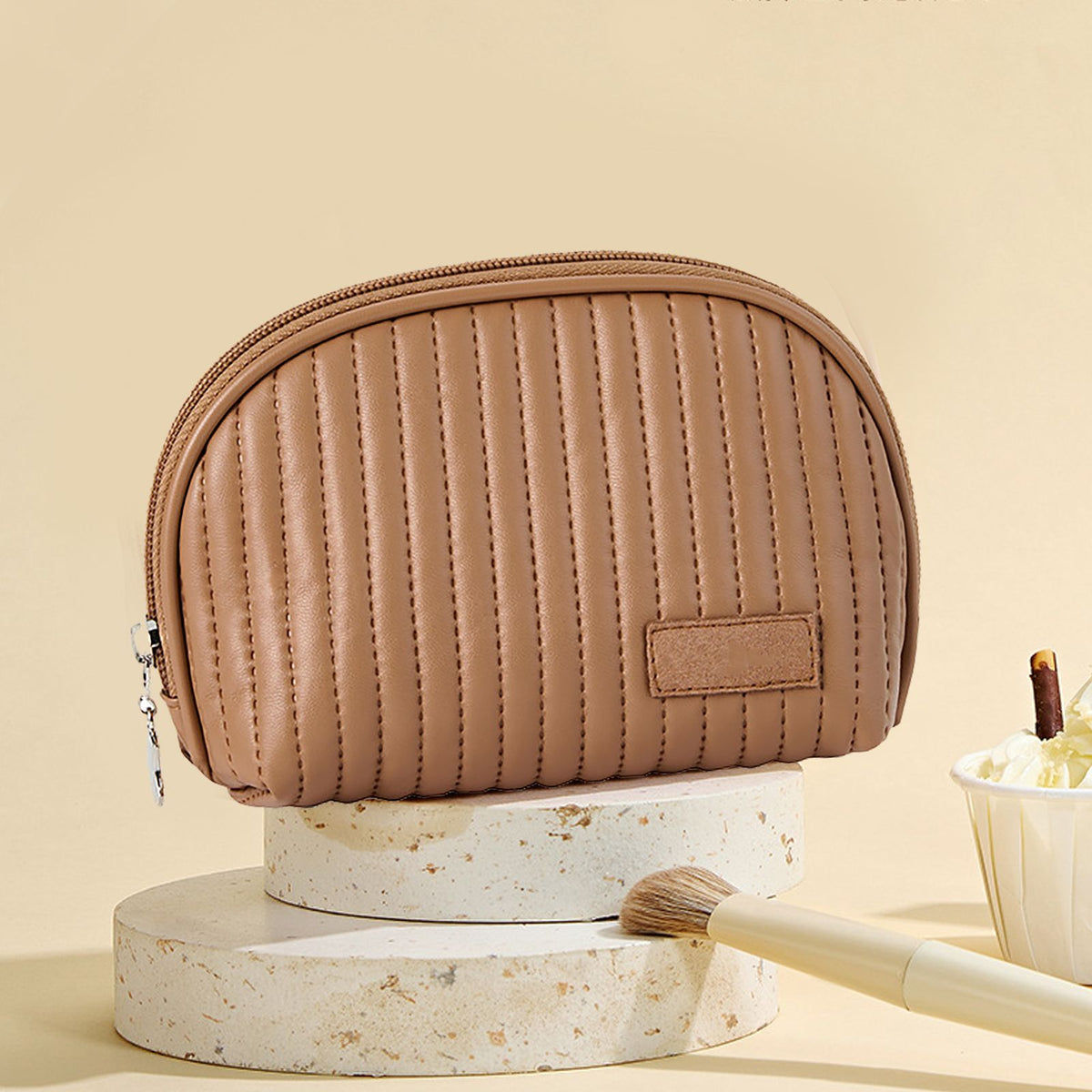 PU Leather Makeup Bag Portable Large Capacity Storage Travel Makeup Bag for Lipstick Cosmetic Brown