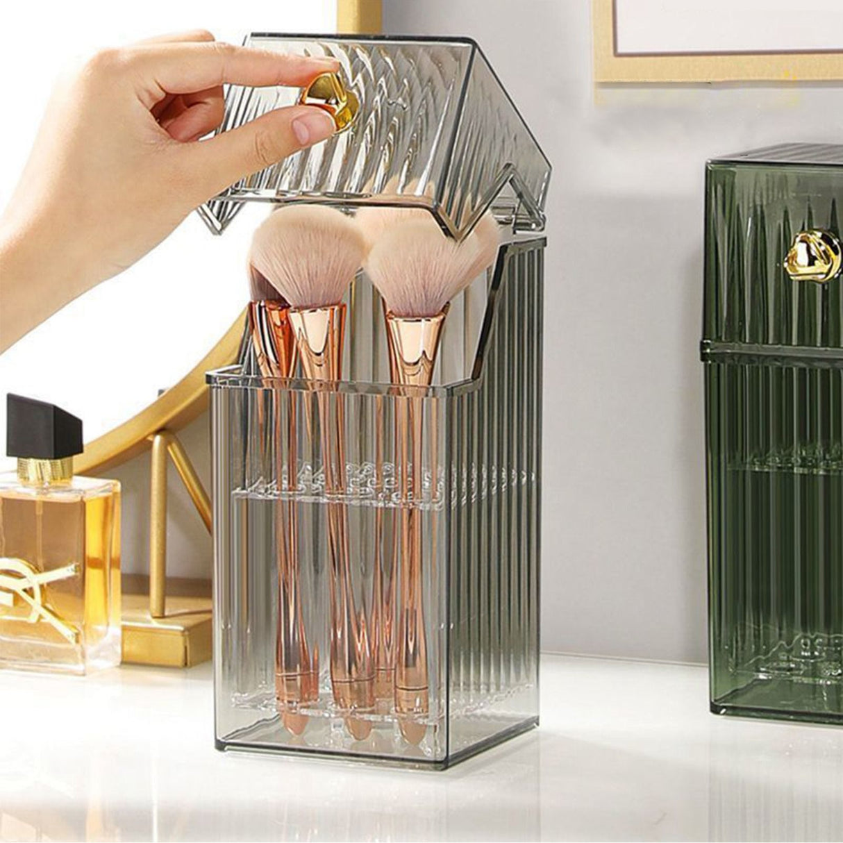 Cosmetic Brush Storage Box Luxurious Makeup Organizer Light Luxury Makeup Storage Box Desktop Eyebrow Pencil Powder Blusher Holder Gray Free Size