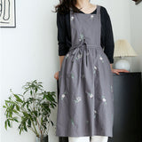Cooking Apron Flower Embroidery Waterproof Wear Resistant Baking Apron for Coffee Shop Home Dark Grey