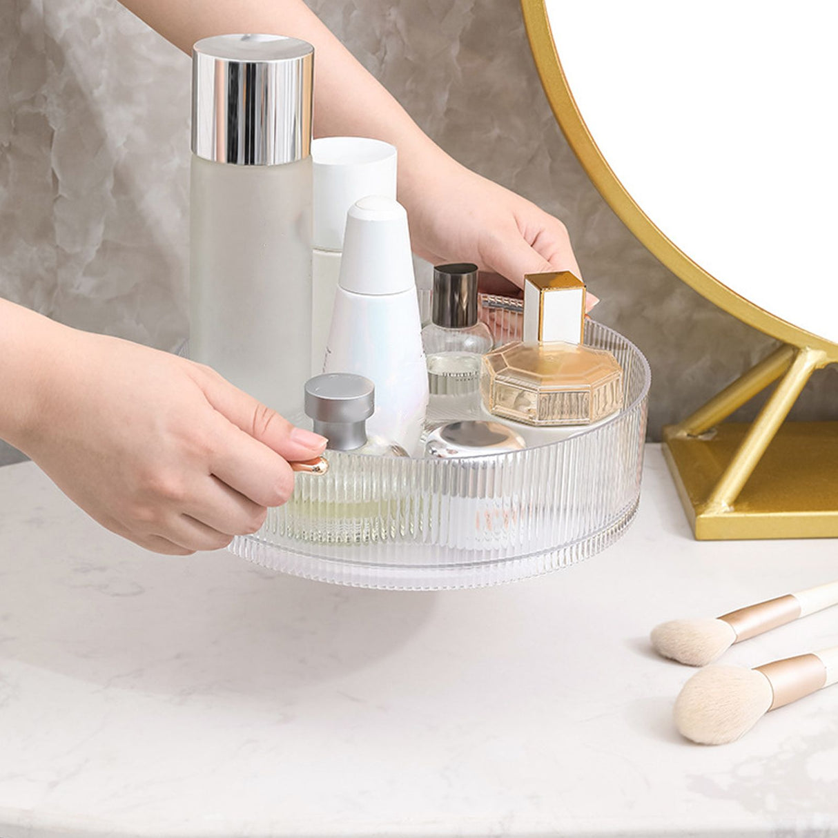 360 Rotating Cosmetic Organizer Texture Storage Rotating Makeup Desk Organizer with Handle for Bathroom Washroom Transparent
