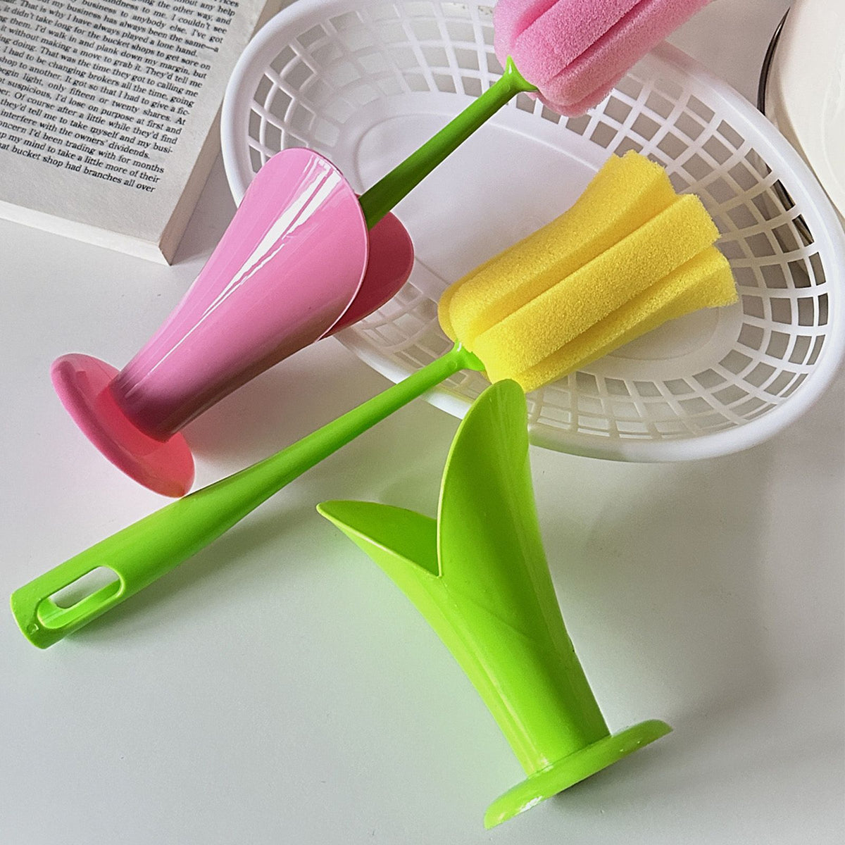 2PCS Sponge Cleaning Brush Long Handle Grip Cup Brush for Coffee Mugs Winebottle Baby Bottles Yellow