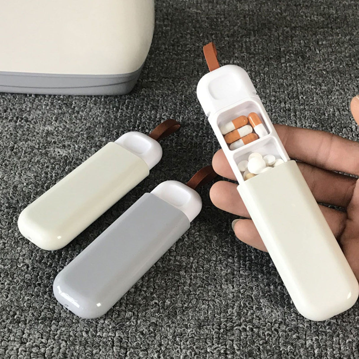 Home Portable Small Medicine Box One Day Dispensing Medicine Box with Dispensing Box Mini Medicine Dispensing Box Beige