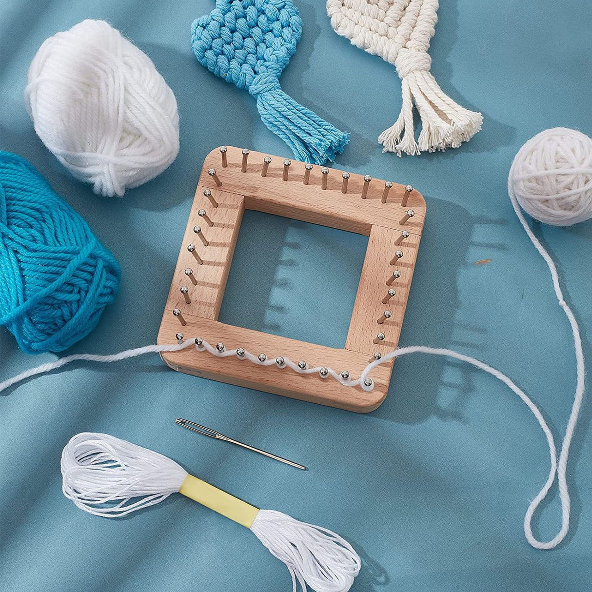 Mini Square Knitting Tool with Hooks Wooden Crochet Board for Weaving Mat Hairband Blanket Sock 10x10cm