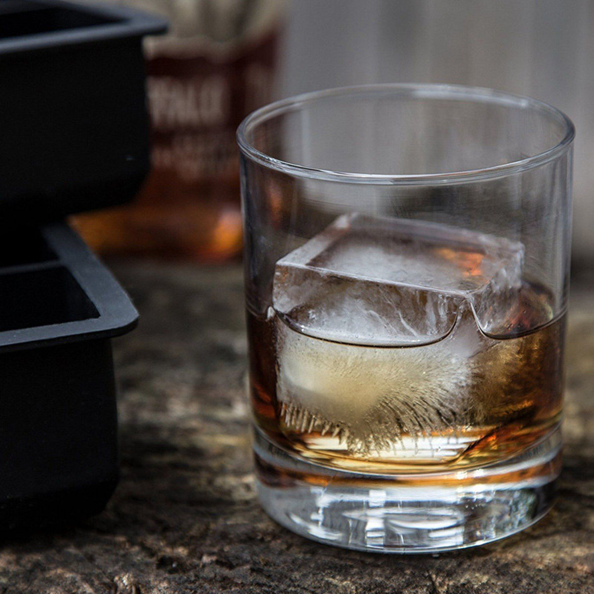 Ice Cube Tray 6 Grids Easy Release Silicone Square and Round with Lid Ice Cube Maker Mold for Freezer