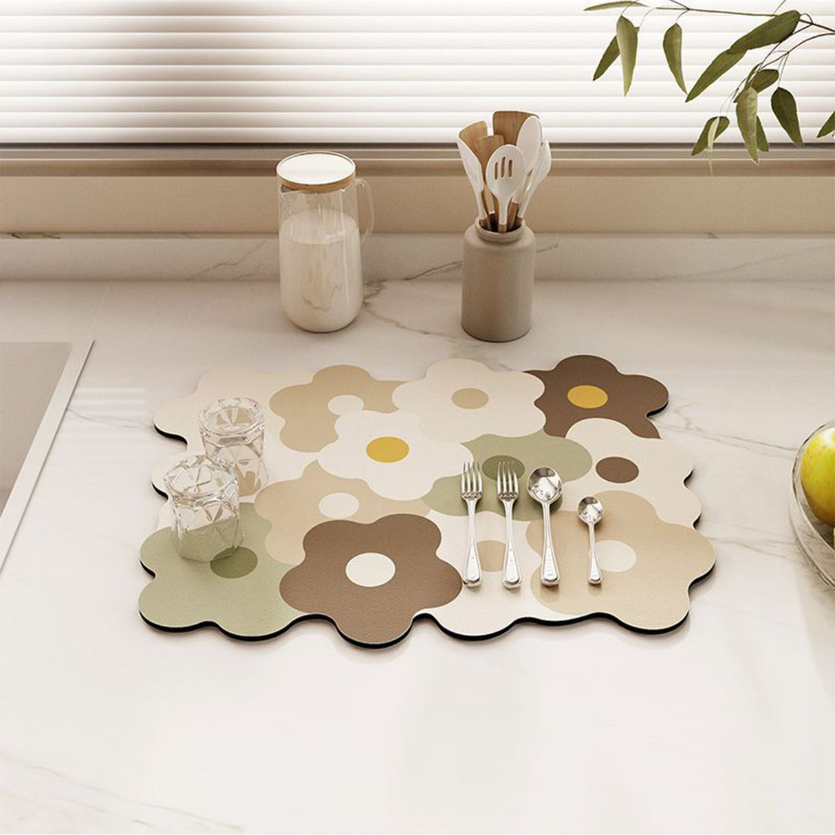 Kitchen Counter Dish Drying Mat Refreshing Cute Elegant Heat Resistant Absorbent Dishes Drain Mat Coffee and White 11.8 X 15.7in