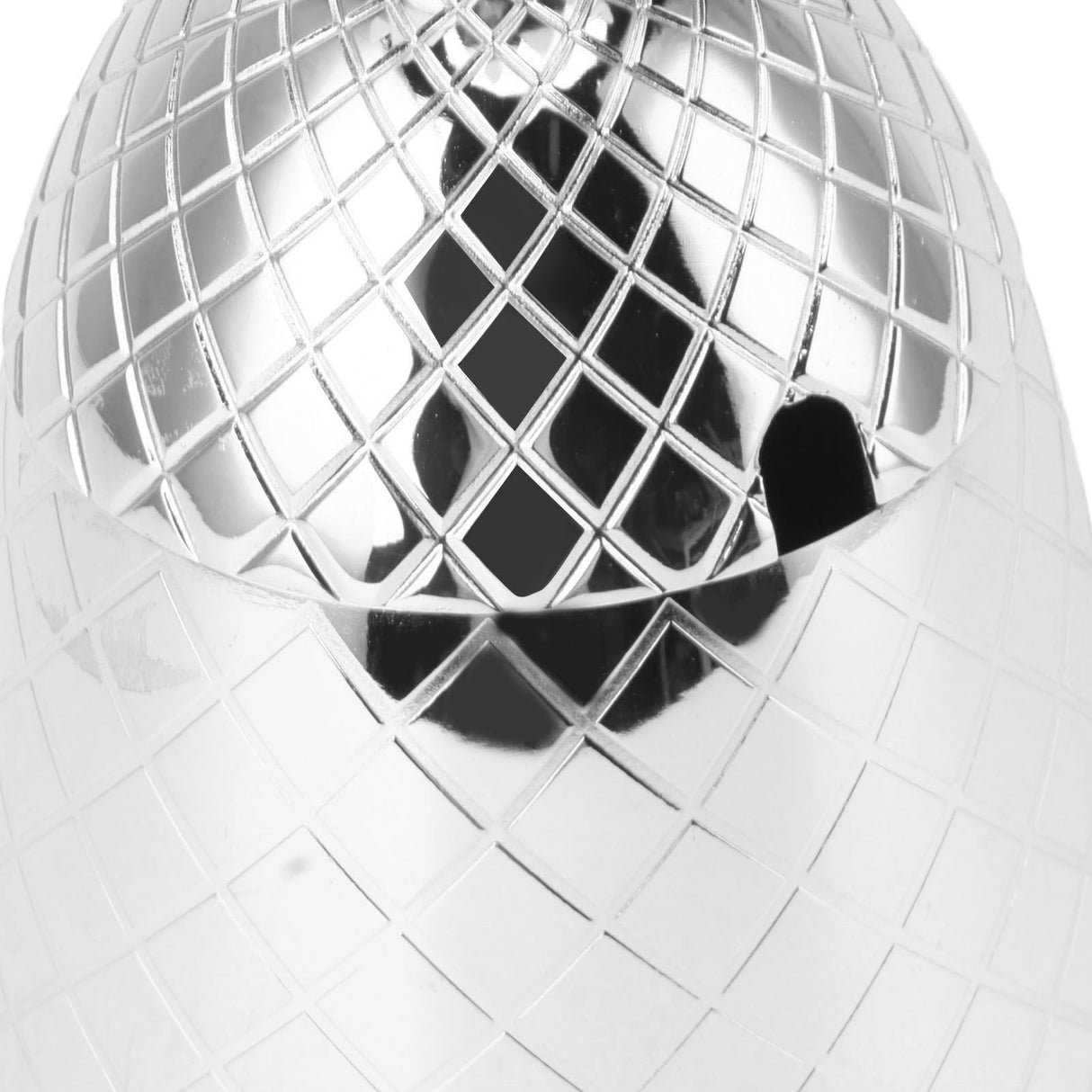 Cocktail Shaker Pineapple Shape Stainless Steel Polished Smooth Surface 500ml for Home Bar Silver