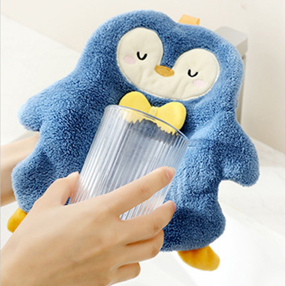 Animal Hand Towel Soft Cute Wall Mounted Dish Cloth Hand Dry Towel for Kitchen Bathroom Penguin