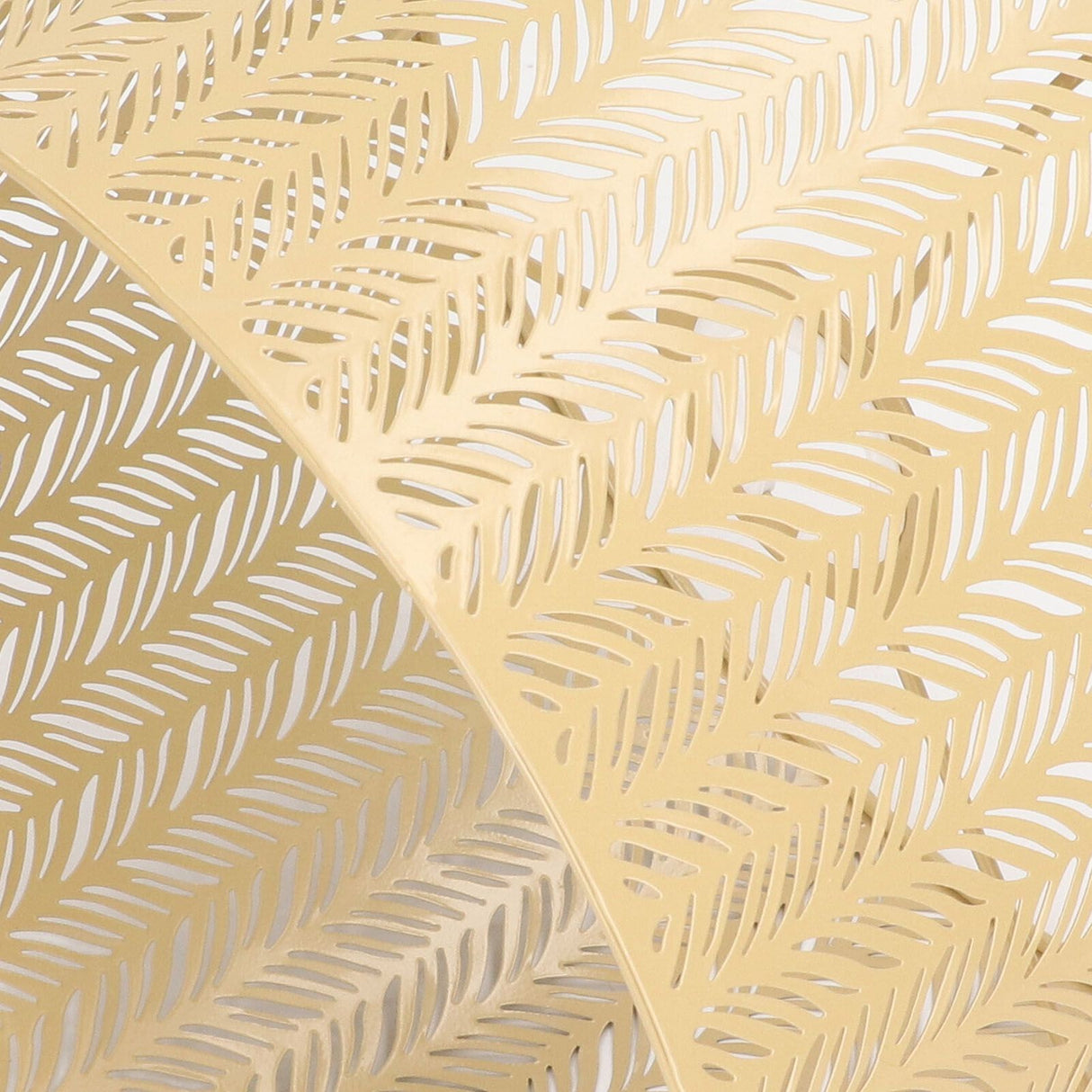 Drum Lamp Shade E27 E14 Clip Fir Leaf Shape Hollow Out Metal Decorative Lampshade Cover for Table Wall Ceiling Lamp Gold
