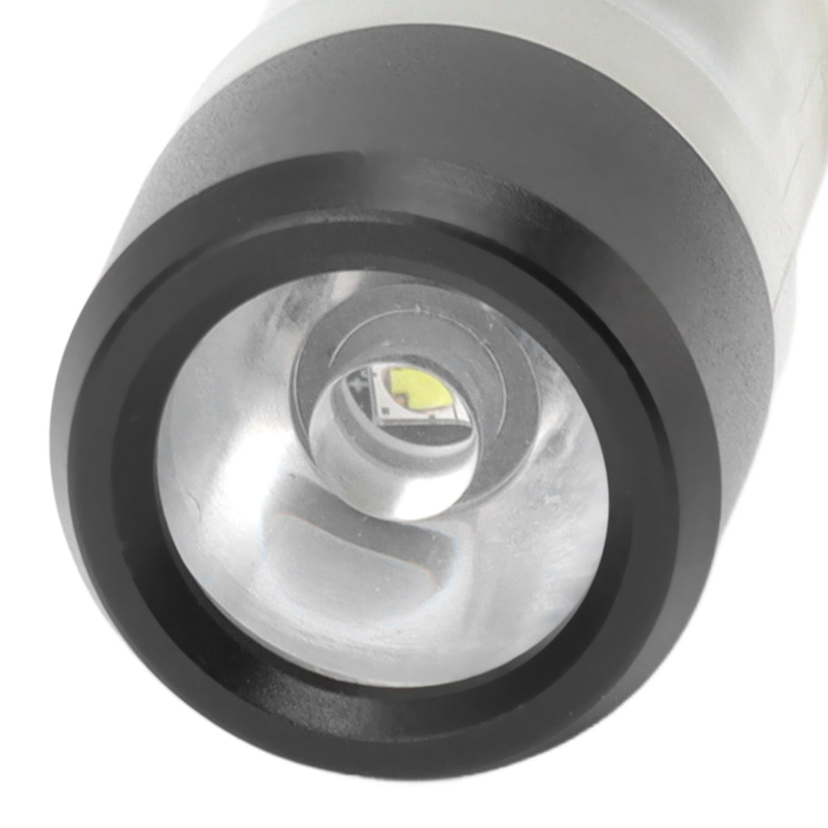 700 Luminous Flux Keychain Flashlight LED Mini Pocket Flashlight With Type C Charging Port for Night Camping