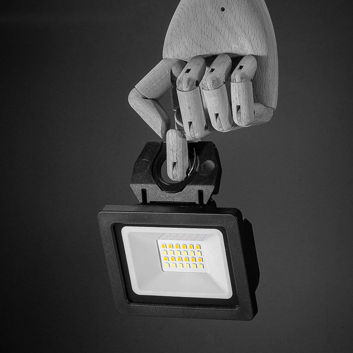 LED Work Light with Hanging Hook 7 Modes Portable 24LED Floodlight Searchlight Camping Lamp for Mining