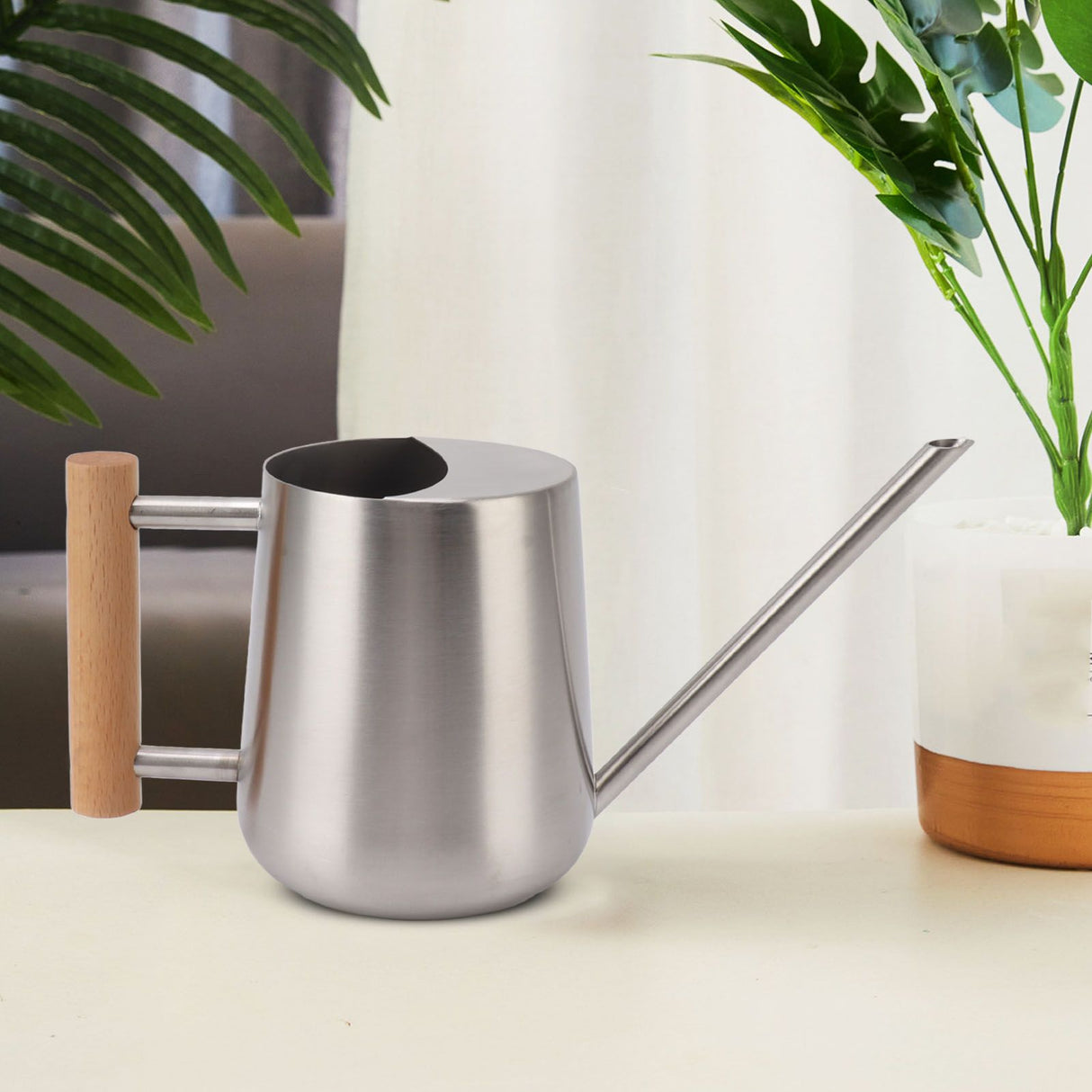 Watering Can 900ml Stainless Steel Long Spout Wooden Handle Elegant Flower Watering Pot for Garden Family Outdoor Silver Color