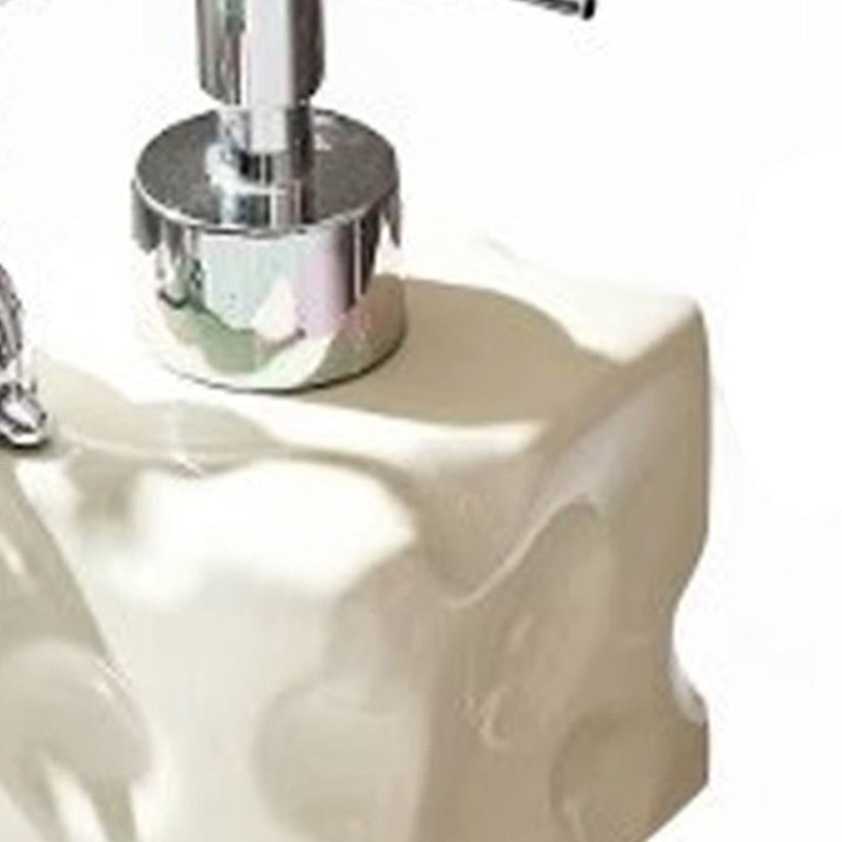 Shampoo Dispenser Bottle Ceramic Large Capacity Home Decoration with Pump for Bathroom Small White