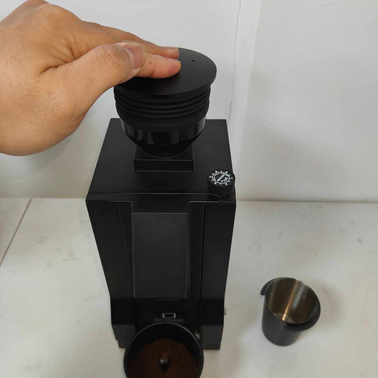 Single Dose Hopper with Bellow ABS Silicone Coffee Blowing Bean Bin Coffee Grinder Accessories for Household Restaurant