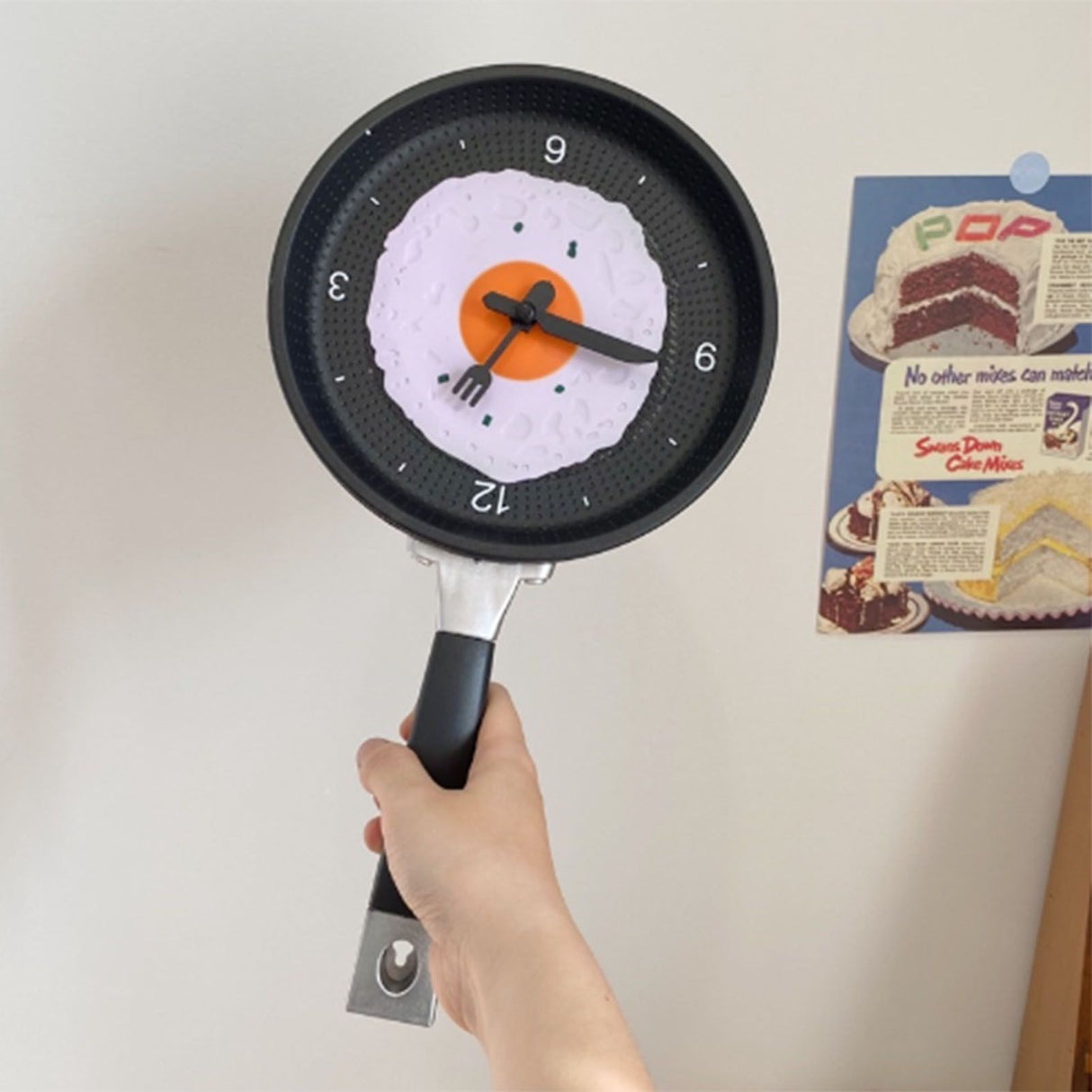 Wall Clock ABS Fried Egg Frying Pan Shape Silent Battery Operated Wall Clock for Bedroom Living Room Kitchen Black