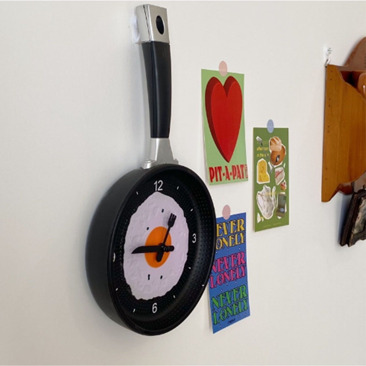 Wall Clock ABS Fried Egg Frying Pan Shape Silent Battery Operated Wall Clock for Bedroom Living Room Kitchen Black