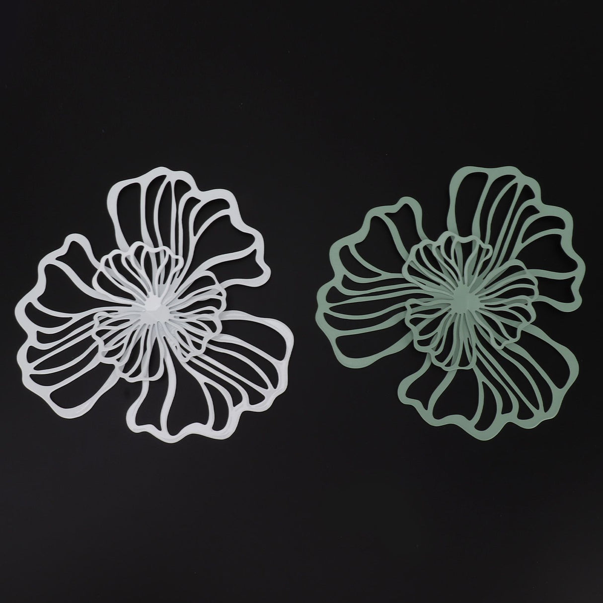5PCS Metal Flower Wall Decor Iron Wall Art White Green 2 Layer Hollow Hanging Decor for Wall Living Room Office