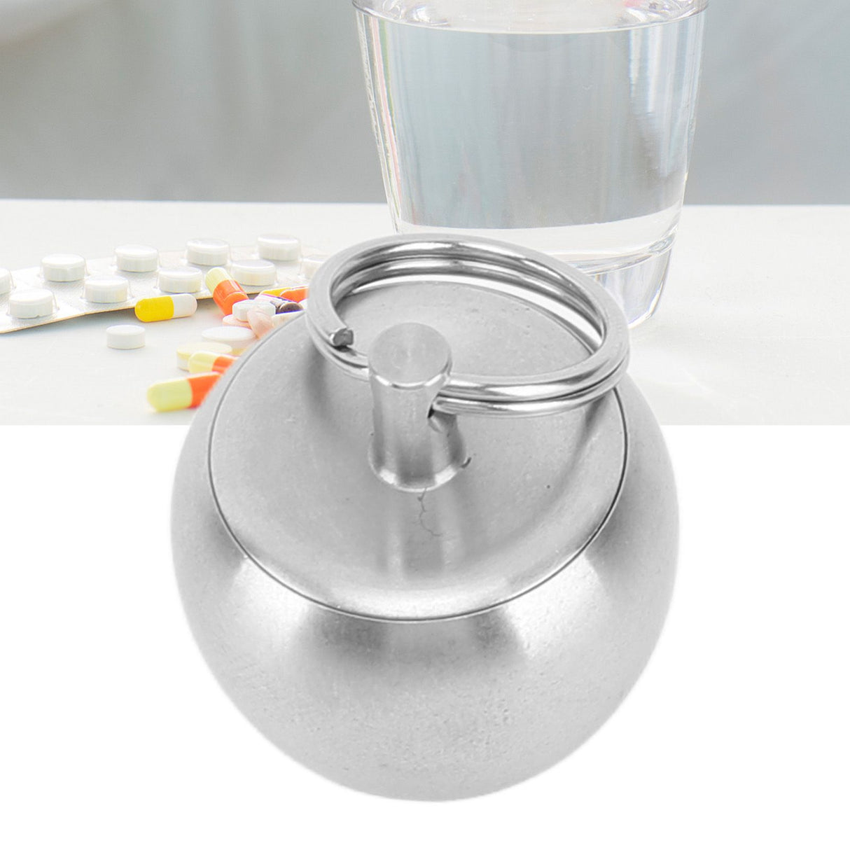 Portable Medicine Bottle Stainless Steel Mini Capsules Box Daily Medicine Container Case with Bead Chain for Outdoor Camping Travel