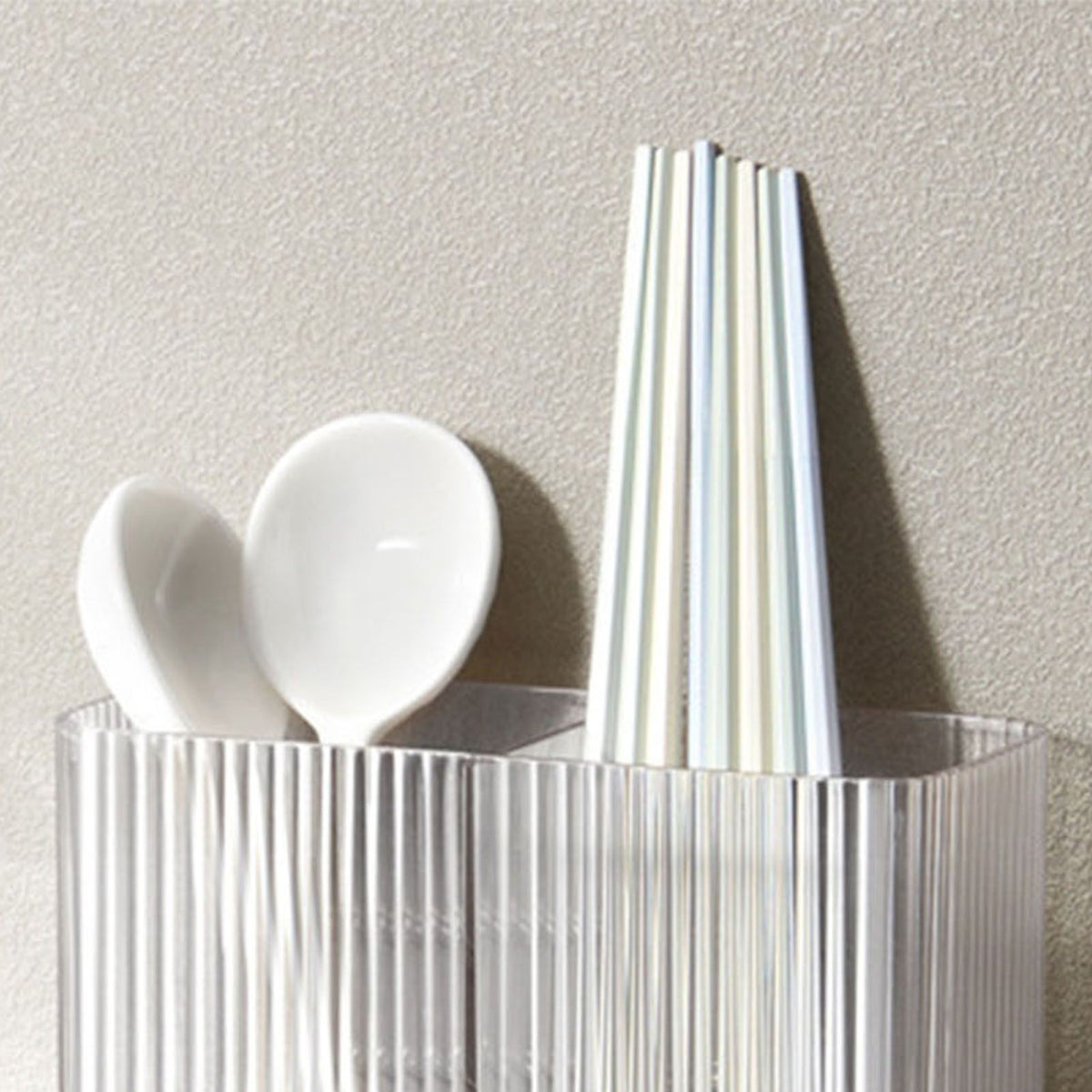 Kitchen Utensil Holder ABS Wall Mounted Multifunctional Draining Chopstick Cage Spoon Forks Storage Box for Home Countertop White