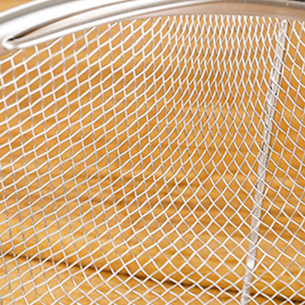 Mesh Steaming Basket Stainless Steel Comfortable Handles Heat Resistant Steaming Basket for Cooking Kitchen 18x18cm