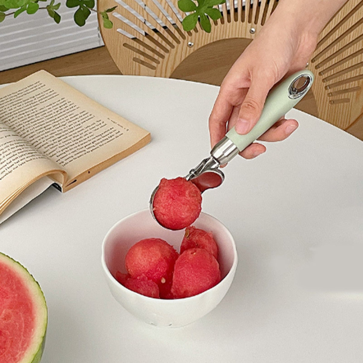 Ice Cream Scoop Smoothing Stainless Steel Hanging Hole Multifunction Cupcake Scoop for Home Kitchen Cafe Bar Trigger Release Scoop
