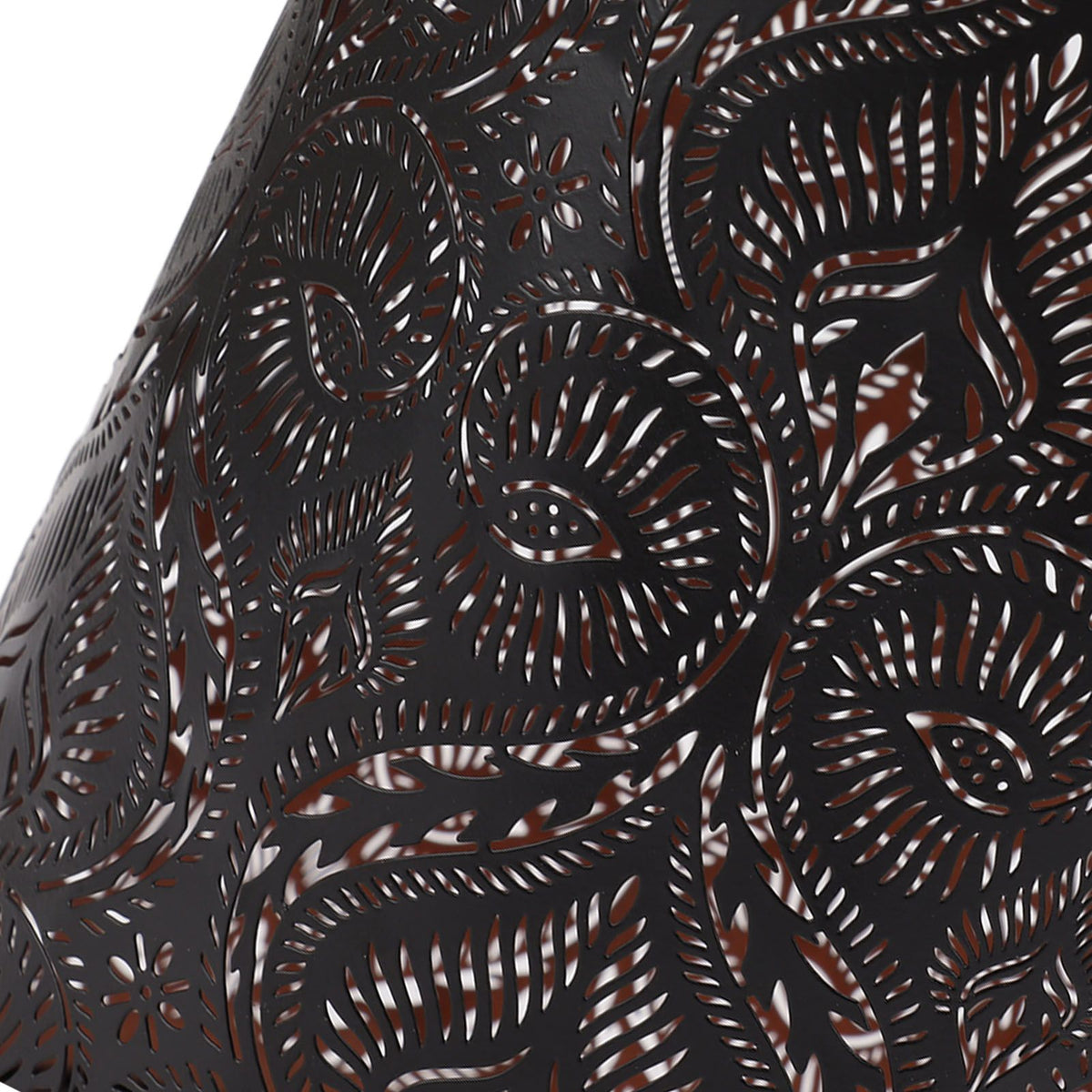 Wrought Iron Lamp Shade Iron Detachable Hollow Carved Modern Lampshade for E27 E26 Lamp Bulbs