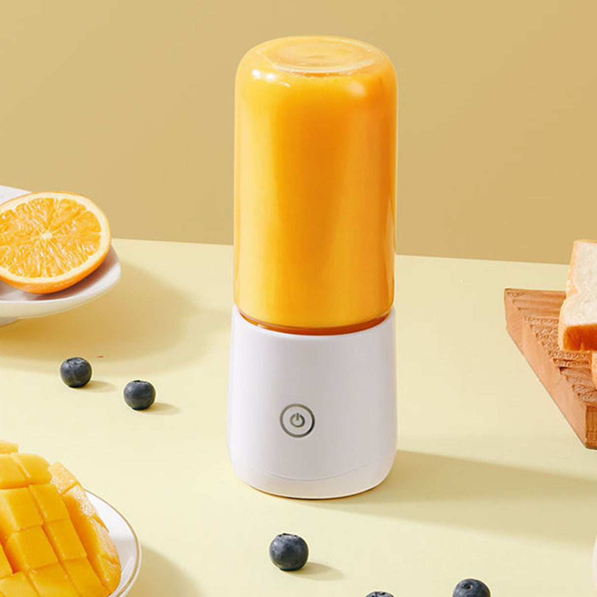 Portable Juicer Blender Rechargeable 380ml 8 Knives Multifunctional Mini Juices Extractor Squeezer for Home Use