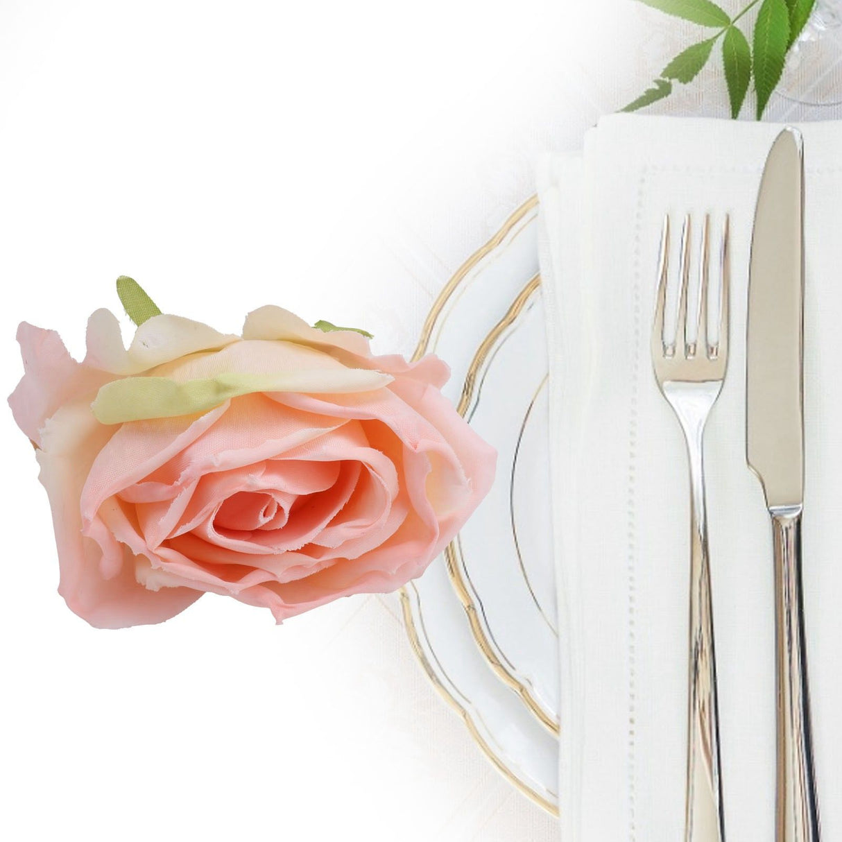 2Pcs Novelty Wooden Napkin Buckle Artificial Floral Napkin Ring for Festival Table DecorationPink