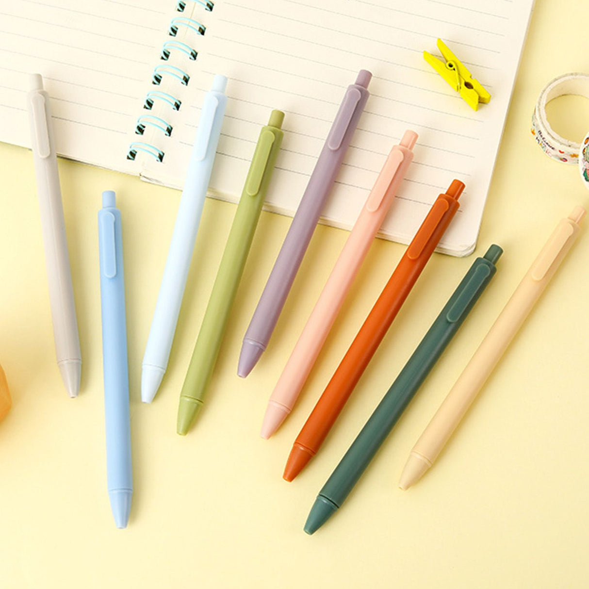 Gel Pen for Kids Students Adults Black Ink Medium Point Pressing Retractable Smooth Writing Pen for Journaling Note Taking Cute Office School Supplies Tawny