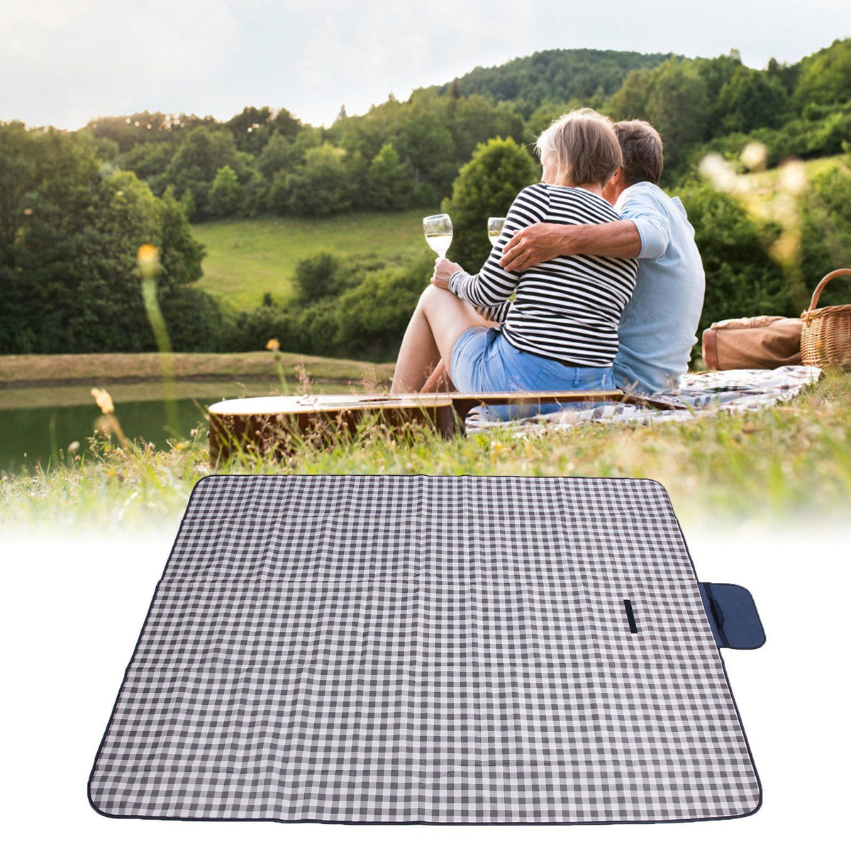 Picnic Mat Multifunctional Oxford Cloth Waterproof Thicken Portable Outdoor Picnic Blanket for Beach Camping