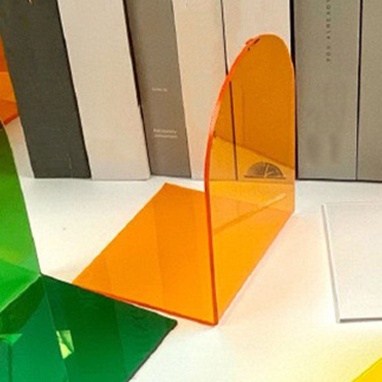 1 Pair of Bookends Thicken Non Slip Transparent Acrylic Desk Decorative Heavy Book End for Student Office L Shaped Orange