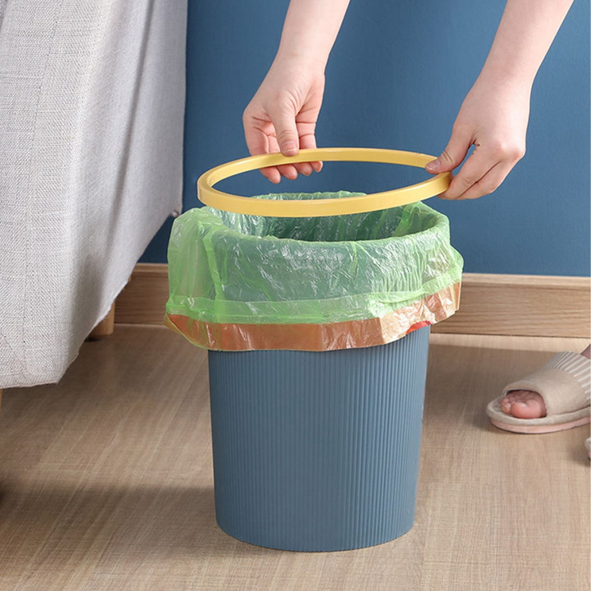 Trash Bin Plastic Exquisite Modern Garbage Container Can for Bathroom Kitchen Living Room Large Dark Blue