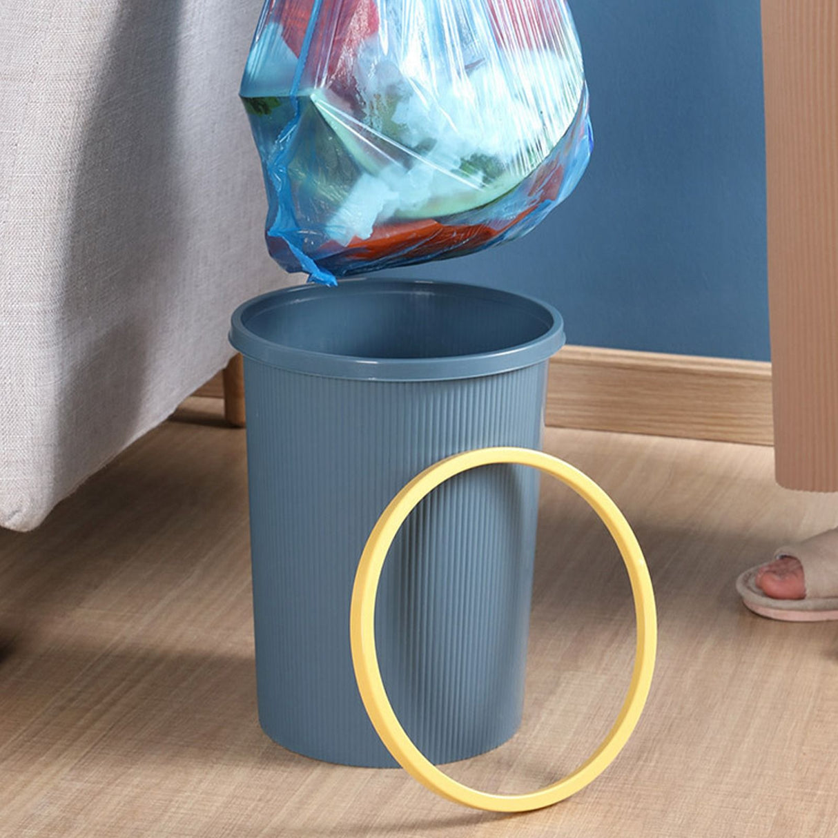 Trash Bin Plastic Exquisite Modern Garbage Container Can for Bathroom Kitchen Living Room Large Dark Blue