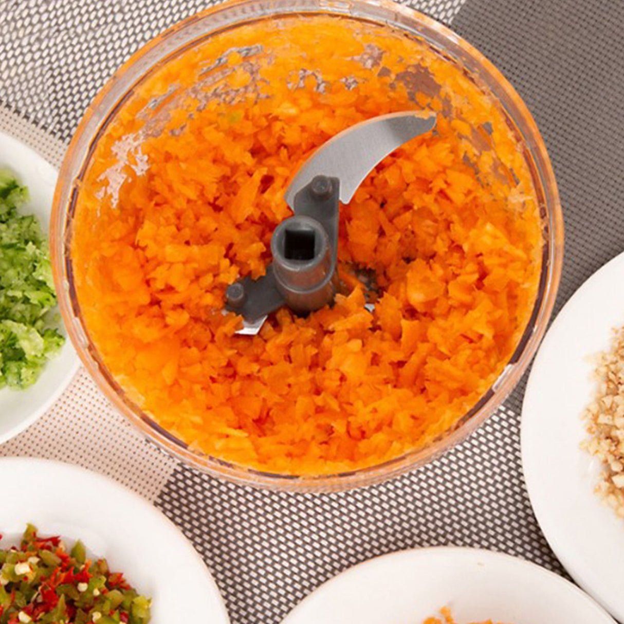 Garlic Chopper Machine Portable Mini Manual Hand Mincer 500ml Gray with Spare Blade