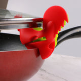 Kitchen Rooster Pot Clip Soft Elastic Silicone Rooster Kitchen Accessories Clip for Home Red - Close-Up Angle