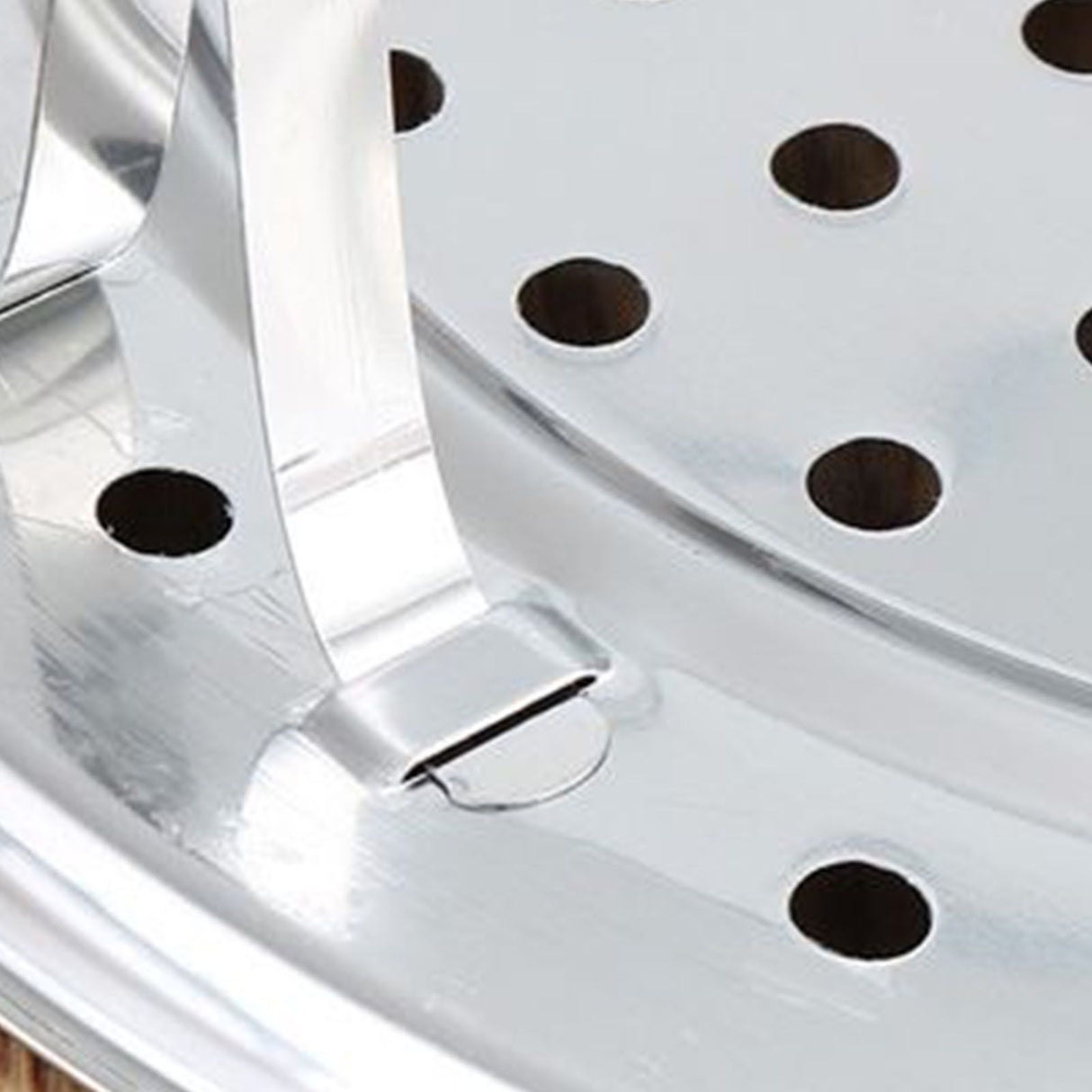 Steaming Rack with Removable Leg Stainless Steel Steam Tray Stand Cooking Bread Rack Kitchen Tool 22cm