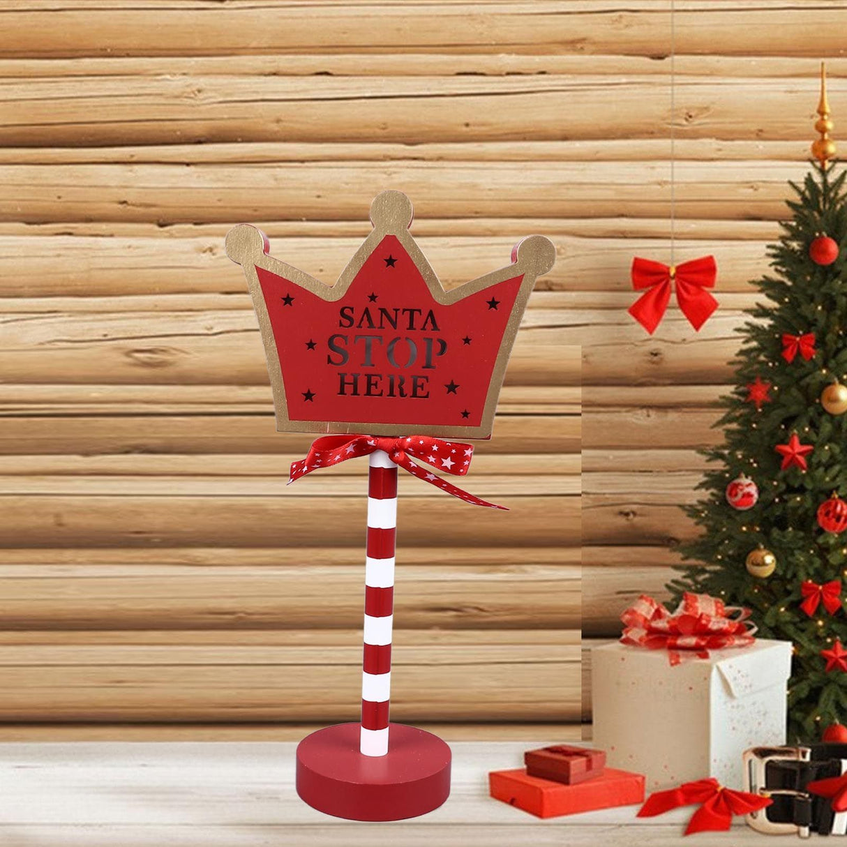 Christmas Stop Here Decor Metal Solid Wood LED Delicate Santa Stop Here Tree Topper for Christmas Party Crown 15.5x8.5x30.5cm