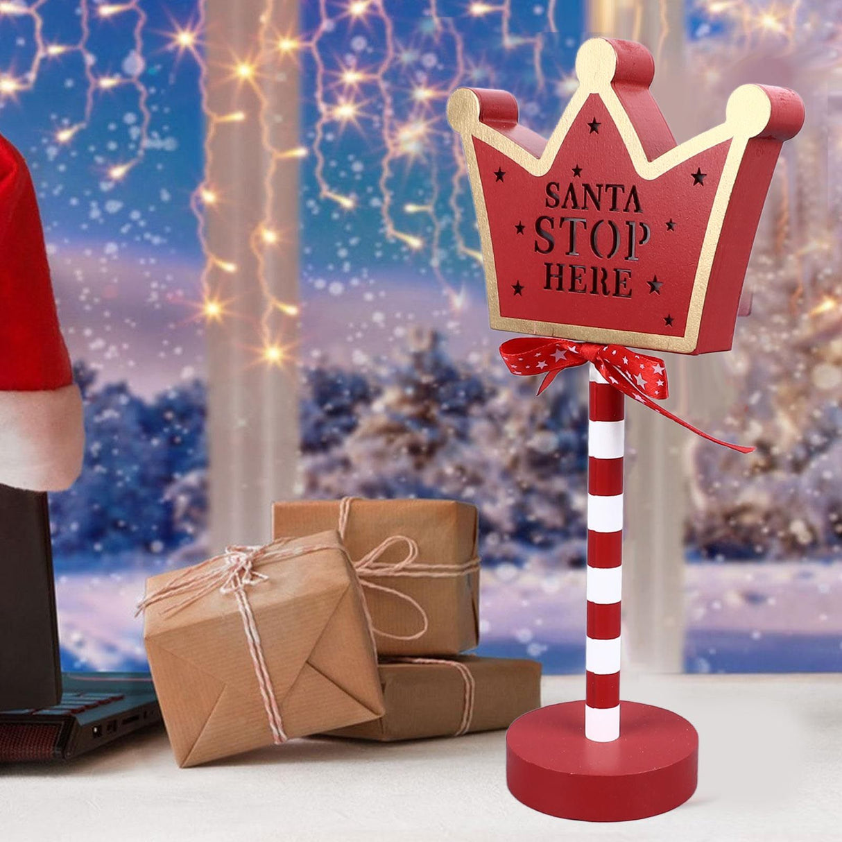 Christmas Stop Here Decor Metal Solid Wood LED Delicate Santa Stop Here Tree Topper for Christmas Party Crown 15.5x8.5x30.5cm