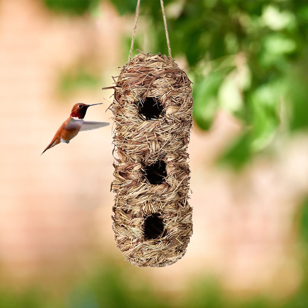 Hand Woven Hummingbird Houses Peanut Shape Natural Bird Nest Hut Straw Bird Nest Handmade Hanging Bird Hut for Window Home Garden