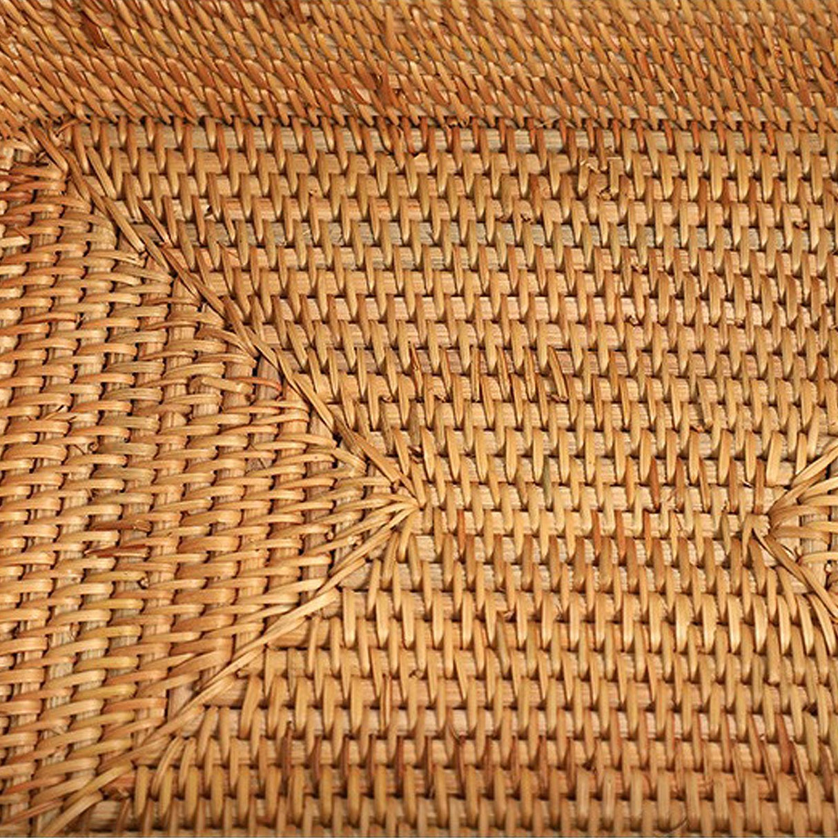 Rattan Storage Basket Desktop Utility Organizer Woven Storage Basket for Coffee Table