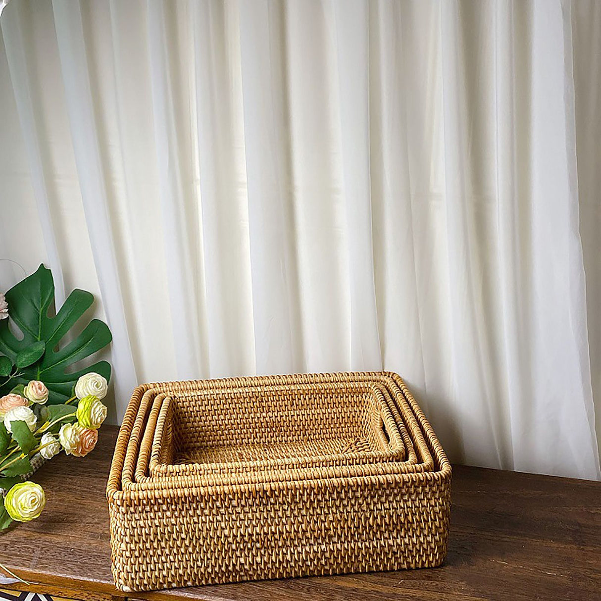 Rattan Storage Basket Desktop Utility Organizer Woven Storage Basket for Coffee Table