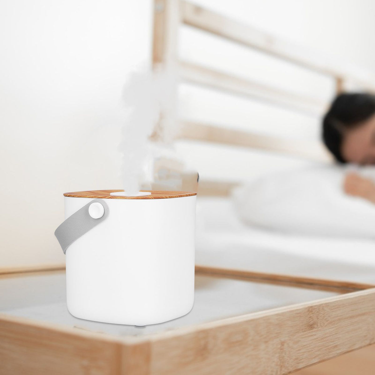 600ml Portable Humidifier USB Charging Nanometer Atomizing Desktop Humidifier Wood Grain 30ml/h