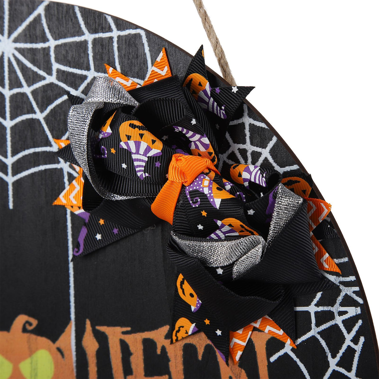 Spider Web Pattern Welcome Sign Wooden Hanging Door Hanger for Halloween Family Gathering BlackBowknot Included