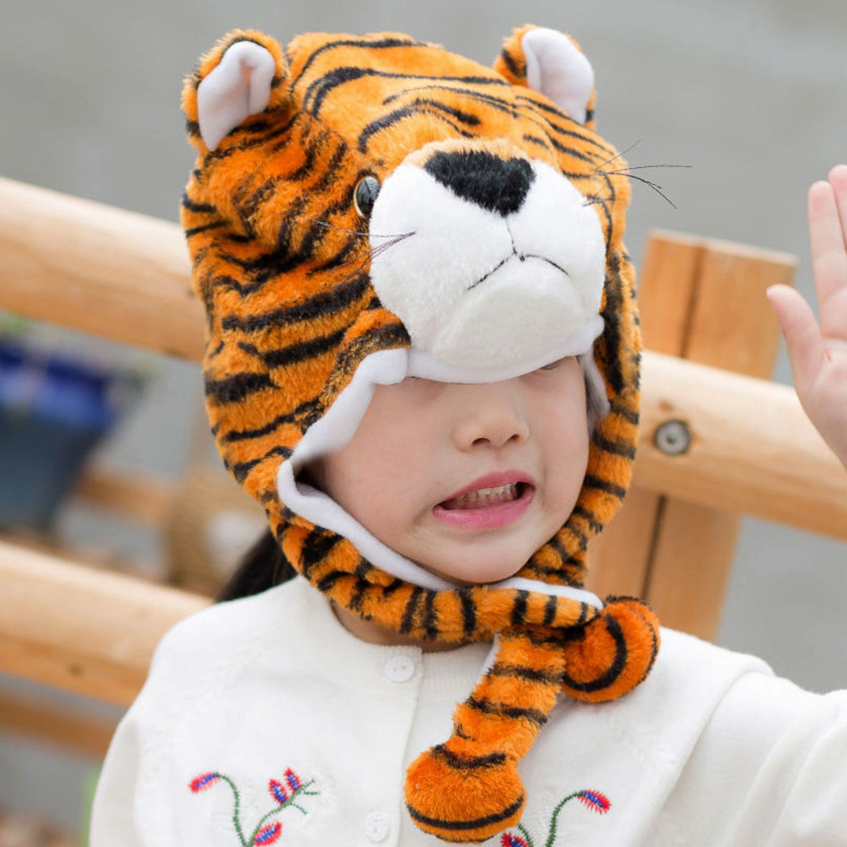 Tiger Cute Plush Hat Soft Coldproof Prevent Static Funny Winter Tiger Hat for School Camping