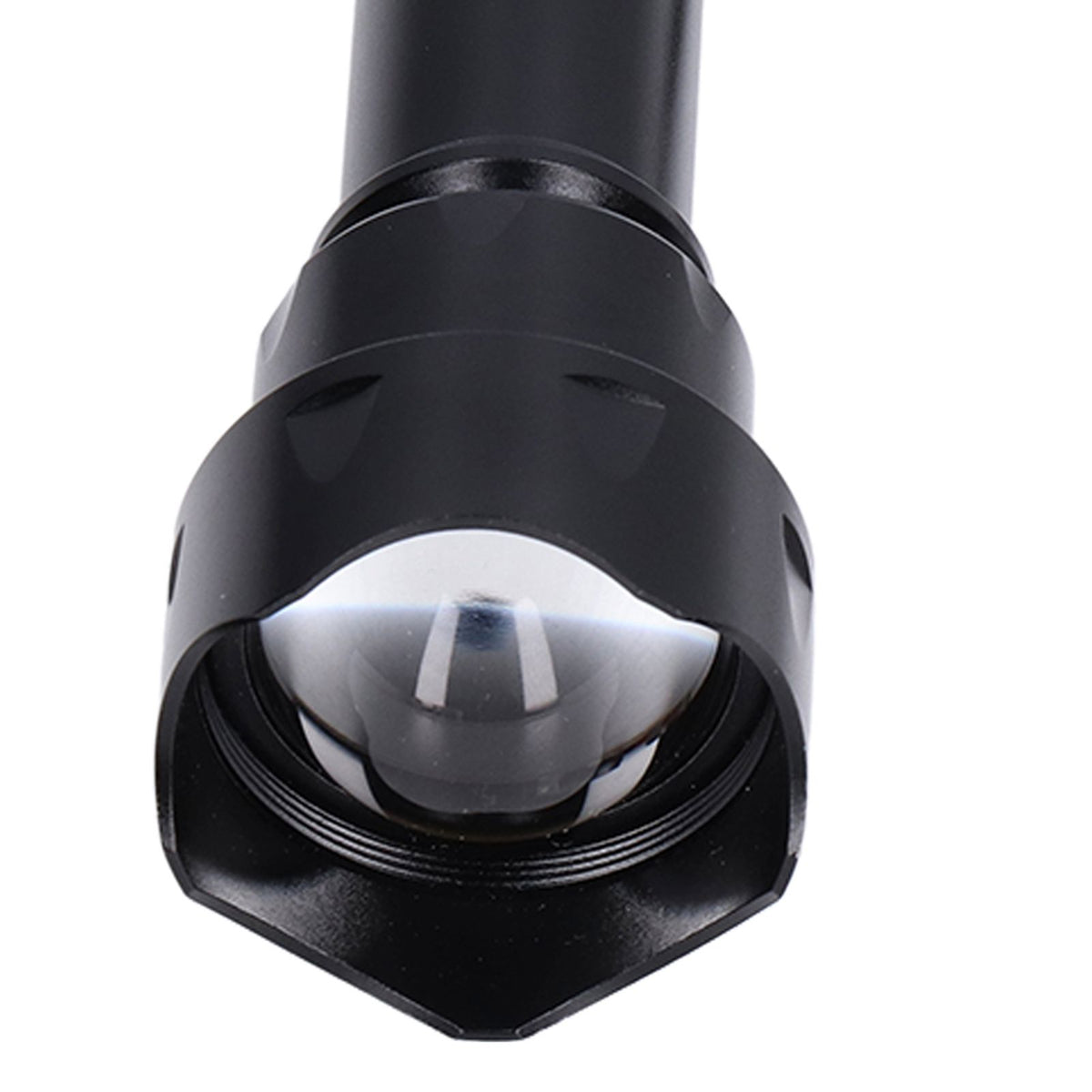 LED Flashlight Telescopic Zoom Protective Function Fashion Design IP65 Waterproof 5000LM Zoom Flashlight